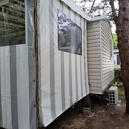 Mh F52 Bois Masson Campsite *